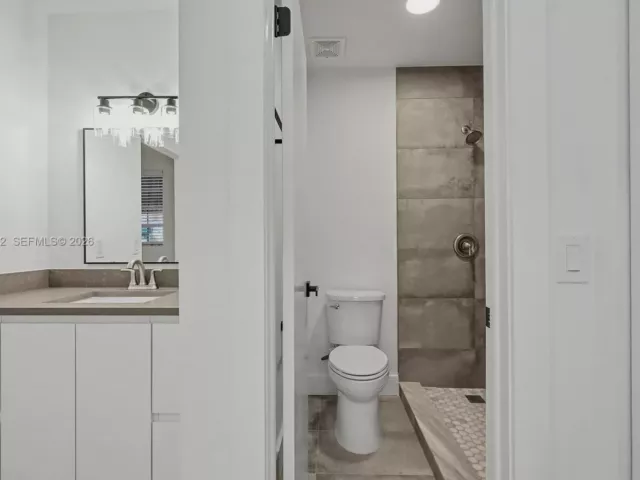 Home for sale at 12224 SW 52nd Place 2 - photo 7450833