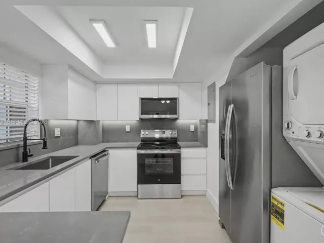 Home for sale at 12224 SW 52nd Place 2 - photo 7450821