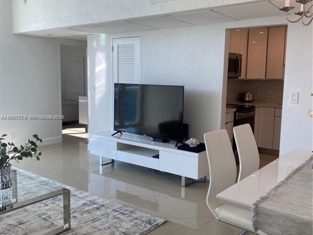 Apartment for rent  Unit #PH16S - photo 7479191
