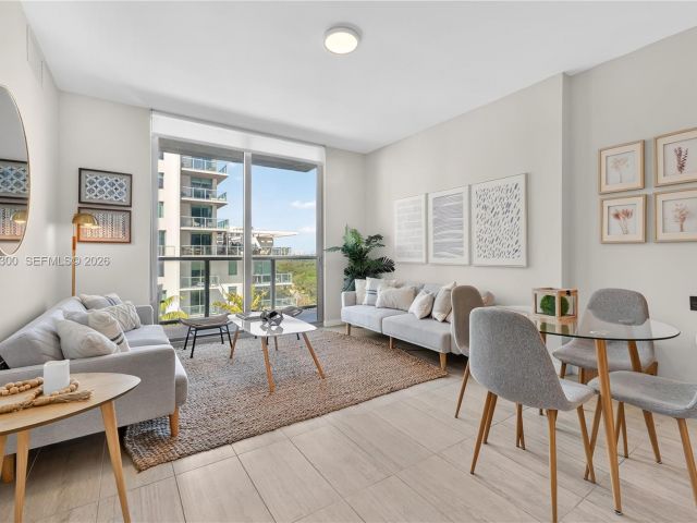 Apartment for sale  Unit #S-916 - photo 7503184