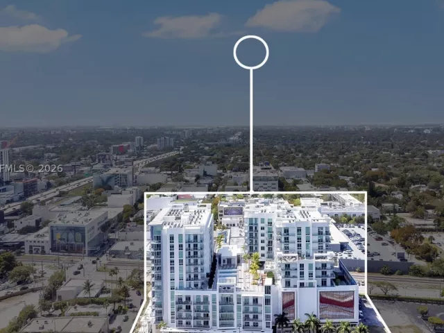 1-bedroom condo for sale in Miami - 3900 Biscayne Blvd S-916 - MondialRealty
