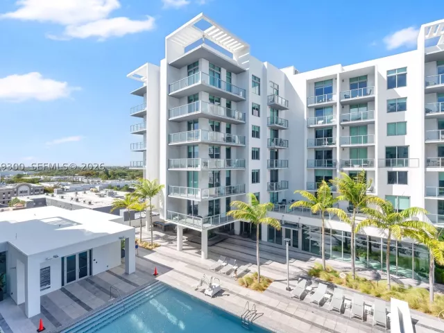 1-bedroom condo for sale in Miami - 3900 Biscayne Blvd S-916 - MondialRealty