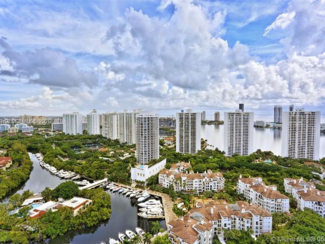 Apartment for sale  Unit #1812 - photo 7487618