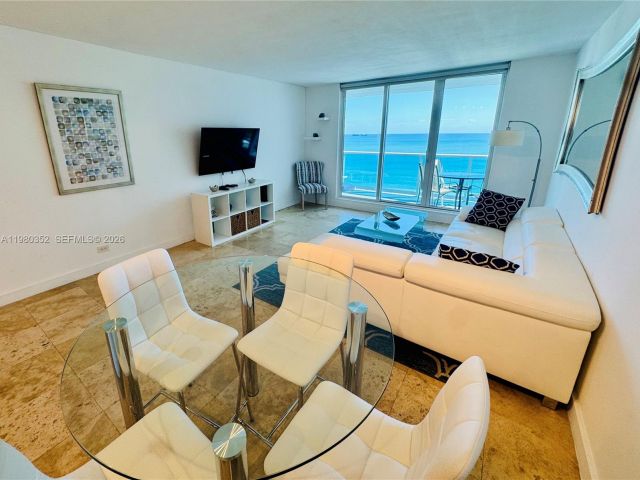 Apartment for rent  Unit #1525 - photo 7533751