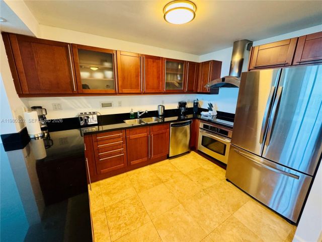 Apartment for rent  Unit #1525 - photo 7533752