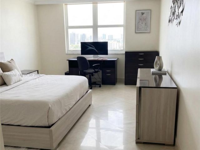 Apartment for sale  Unit #1517 - photo 7497938