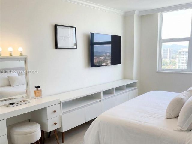 Apartment for sale  Unit #1517 - photo 7497944