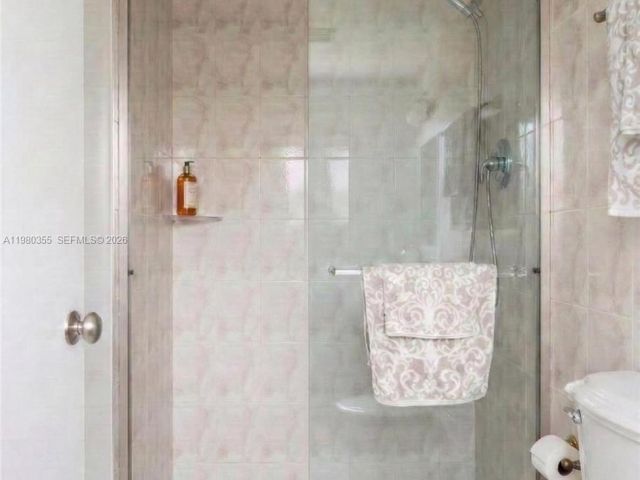 Apartment for sale  Unit #1517 - photo 7497945