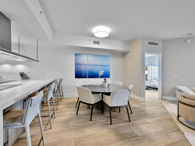 Apartment for rent  Unit #207 - photo 7503597