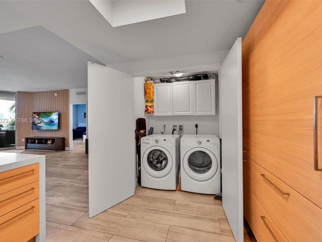 Apartment for rent  Unit #207 - photo 7503607