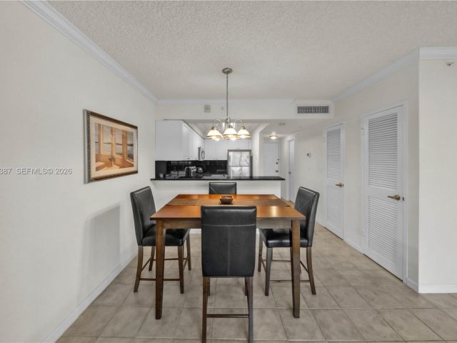 condo for rent in Hollywood - 2501 S Ocean Dr 727(Available April 03) - MondialRealty