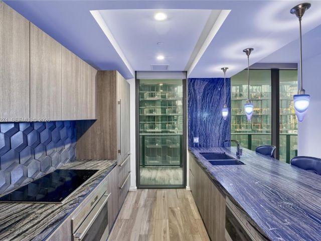 Apartment for sale  Unit #2805 - photo 7452583