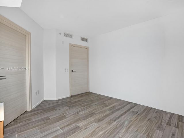 Apartment for sale  Unit #2805 - photo 7452594