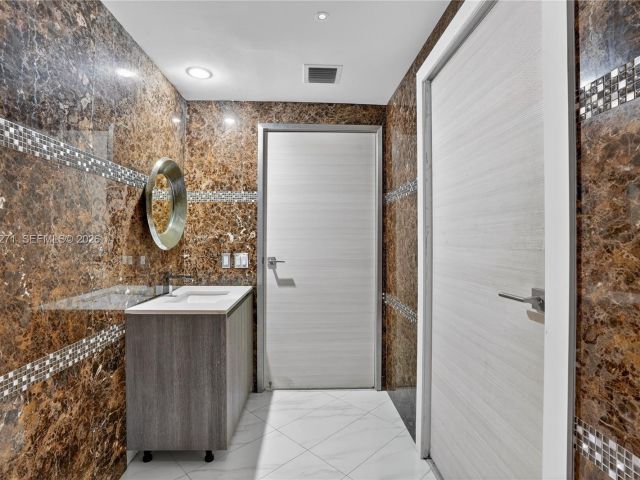 Apartment for sale  Unit #2805 - photo 7452596