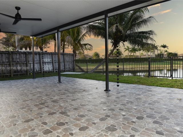 Home for sale at 3771 SE 5th Ct - photo 7459849