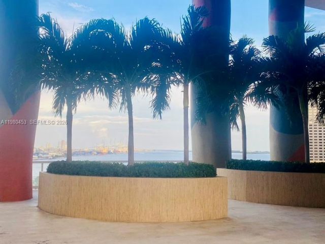 condo for rent in Miami - 50 Biscayne Blvd 3509 - MondialRealty
