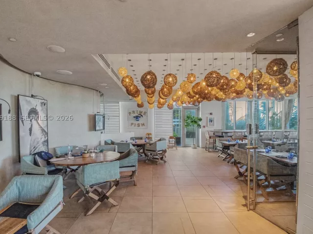 2-bedroom condo for sale in Sunny Isles Beach -  - MondialRealty