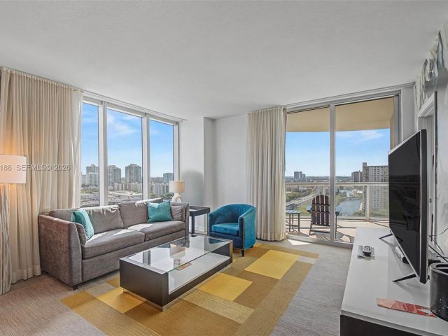 Apartment for sale  Unit # - photo 7495084