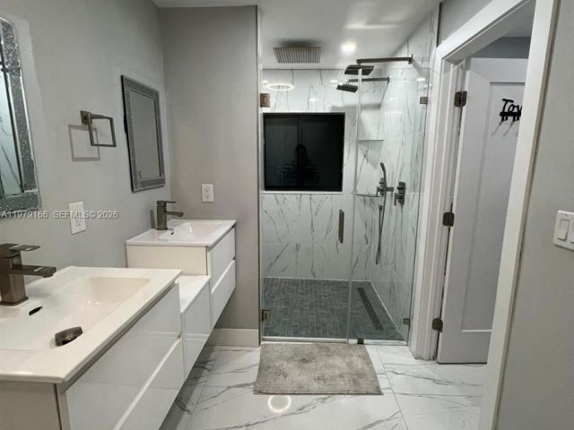 Home for sale at 1720 NW 110th Ter - photo 7532284