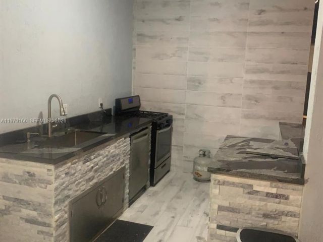 Home for sale at 1720 NW 110th Ter - photo 7532287