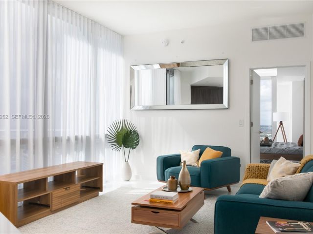 Apartment for rent  Unit #3402 - photo 7487984