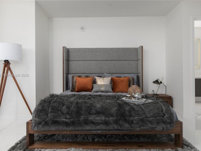 Apartment for rent  Unit #3402 - photo 7487986