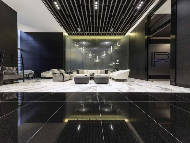 Apartment for rent  Unit #3402 - photo 7487997