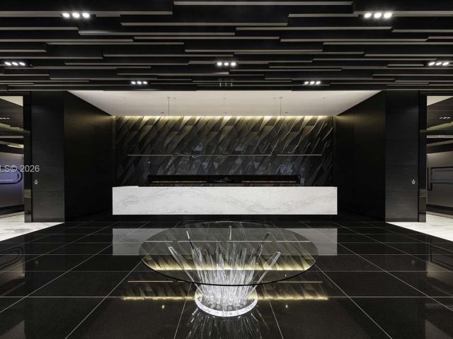 Apartment for rent  Unit #3402 - photo 7487998