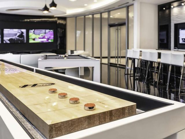 Apartment for rent  Unit #3402 - photo 7487999