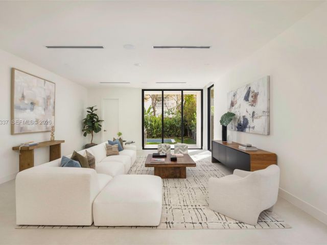 Home for sale at 3113 Elizabeth Street - photo 7524799