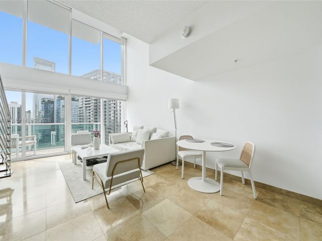 Apartment for sale  Unit #2104 - photo 7490807