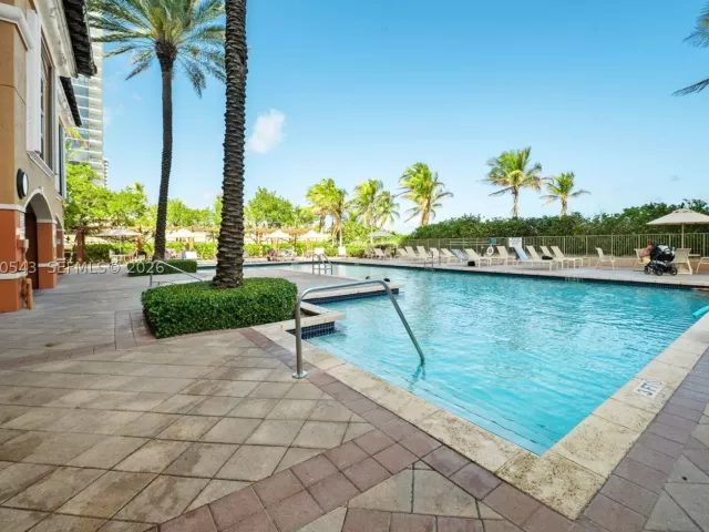 2-bedroom condo for sale in Hallandale Beach - 2080 S Ocean Dr 1402 - MondialRealty