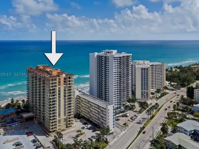 2-bedroom condo for sale in Hallandale Beach - 2080 S Ocean Dr 1402 - MondialRealty