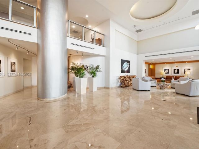 Apartment for sale  Unit #1402 - photo 7498328