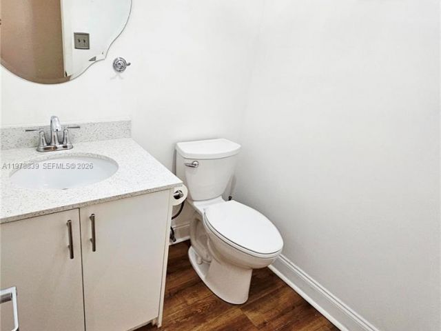 Home for rent at 3950 ESTEPONA AVE 6-D-6 - photo 7484962