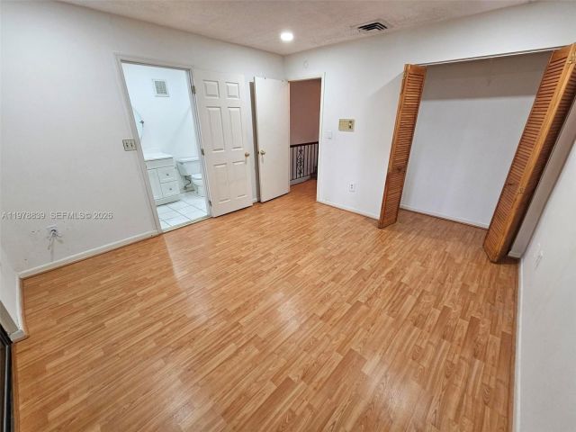 Home for rent at 3950 ESTEPONA AVE 6-D-6 - photo 7484968