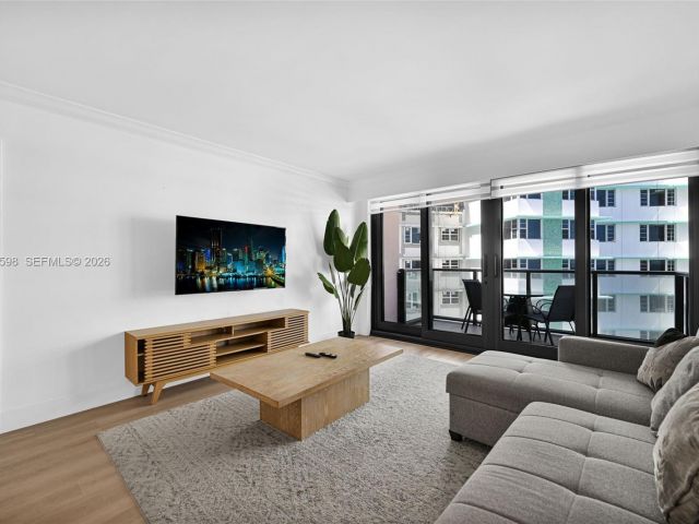 Apartment for sale  Unit #1214 - photo 7505439