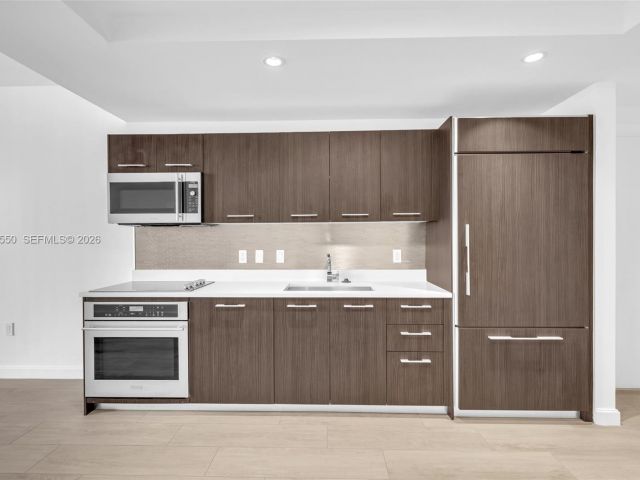 Apartment for sale  Unit #1109 - photo 7508132