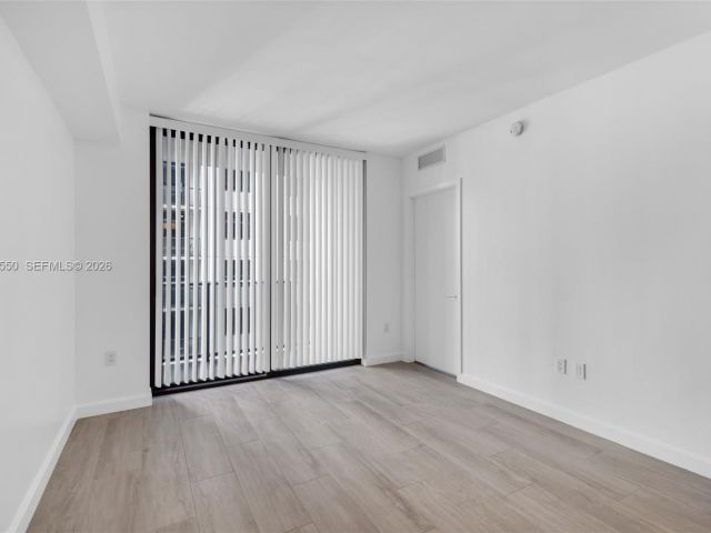 Apartment for sale  Unit #1109 - photo 7508136