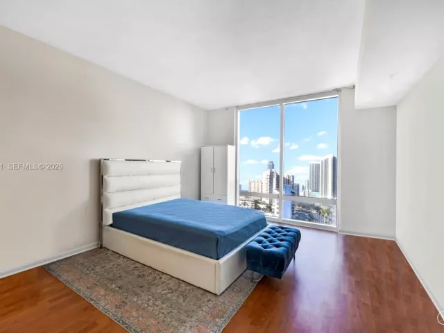 2-bedroom condo for sale in Hallandale Beach - 1945 S Ocean Dr 714 - MondialRealty