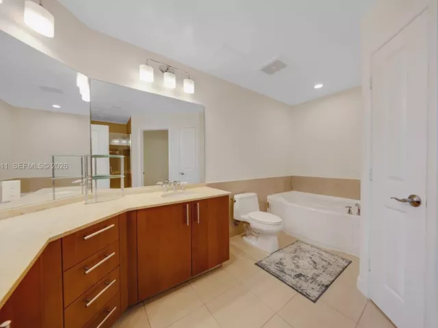 2-bedroom condo for sale in Hallandale Beach - 1945 S Ocean Dr 714 - MondialRealty