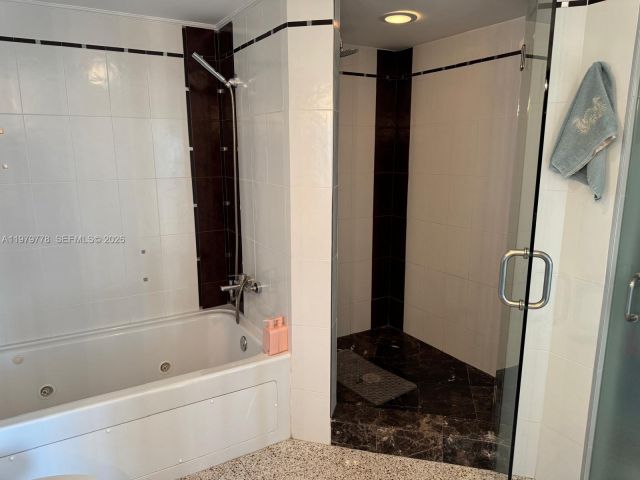 Apartment for sale  Unit #2710 - photo 7486556