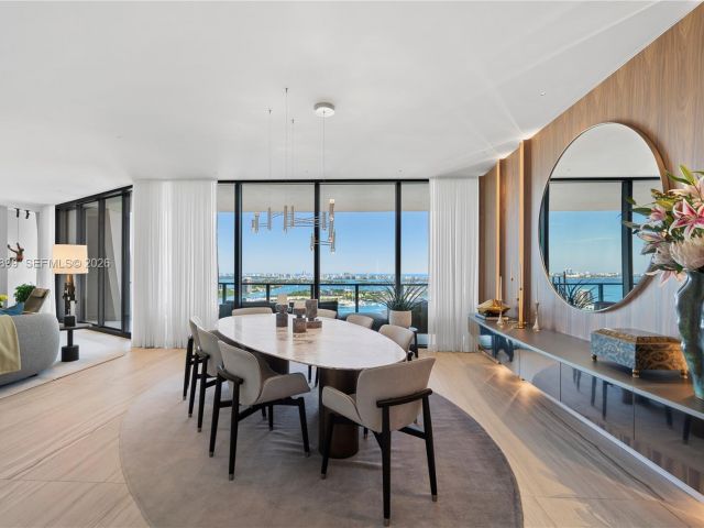 Apartment for sale  Unit #3201 - photo 7487447