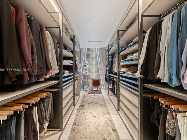 Apartment for sale  Unit #3201 - photo 7487458