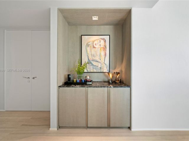 Apartment for sale  Unit #3201 - photo 7487459