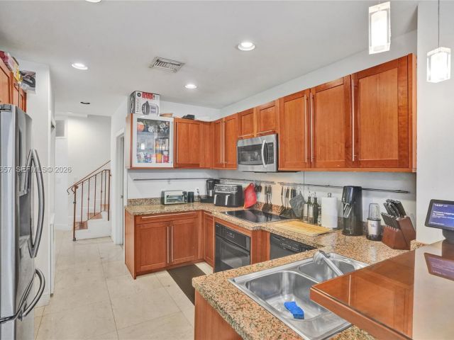 Home for sale at 18450 NE 30th place 18450 - photo 7476401