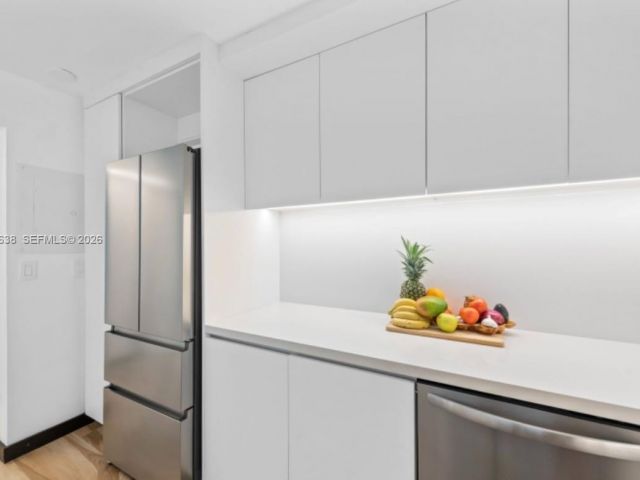 Apartment for sale  Unit #504 - photo 7504234