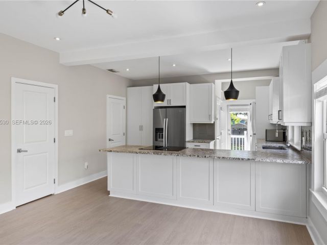 Home for sale at 2434 SW 15th St - photo 7503703