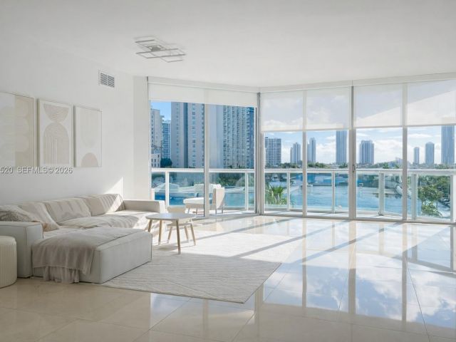 Apartment for sale  Unit #2-606 - photo 7521593