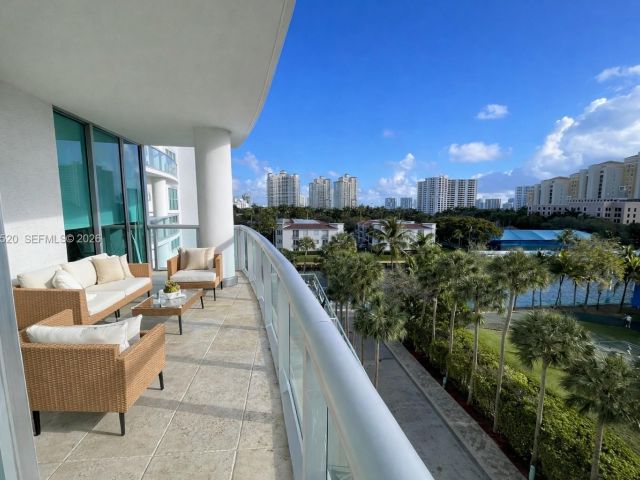 Apartment for sale  Unit #2-606 - photo 7521601